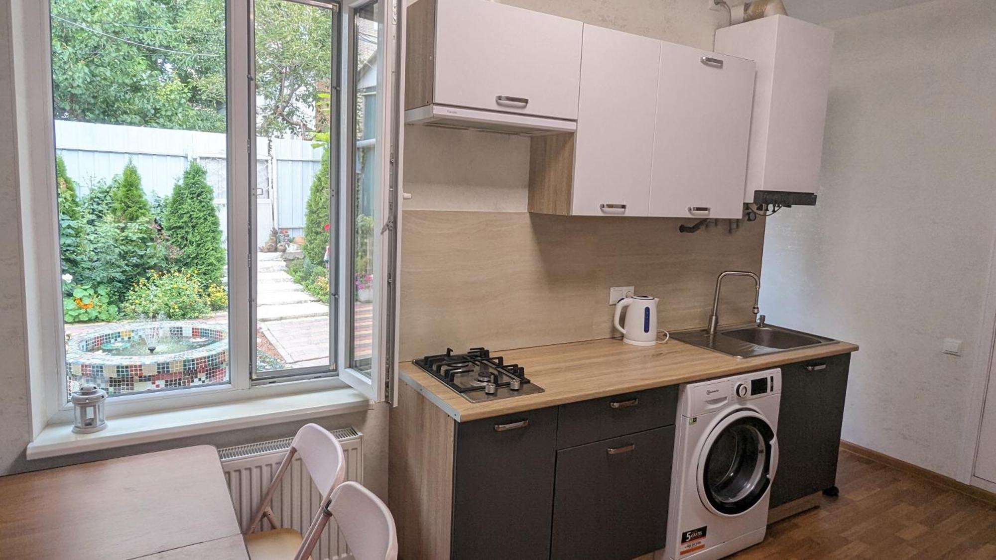 Таунхаус Біля Жд Вокзала Vinnytsia Extérieur photo