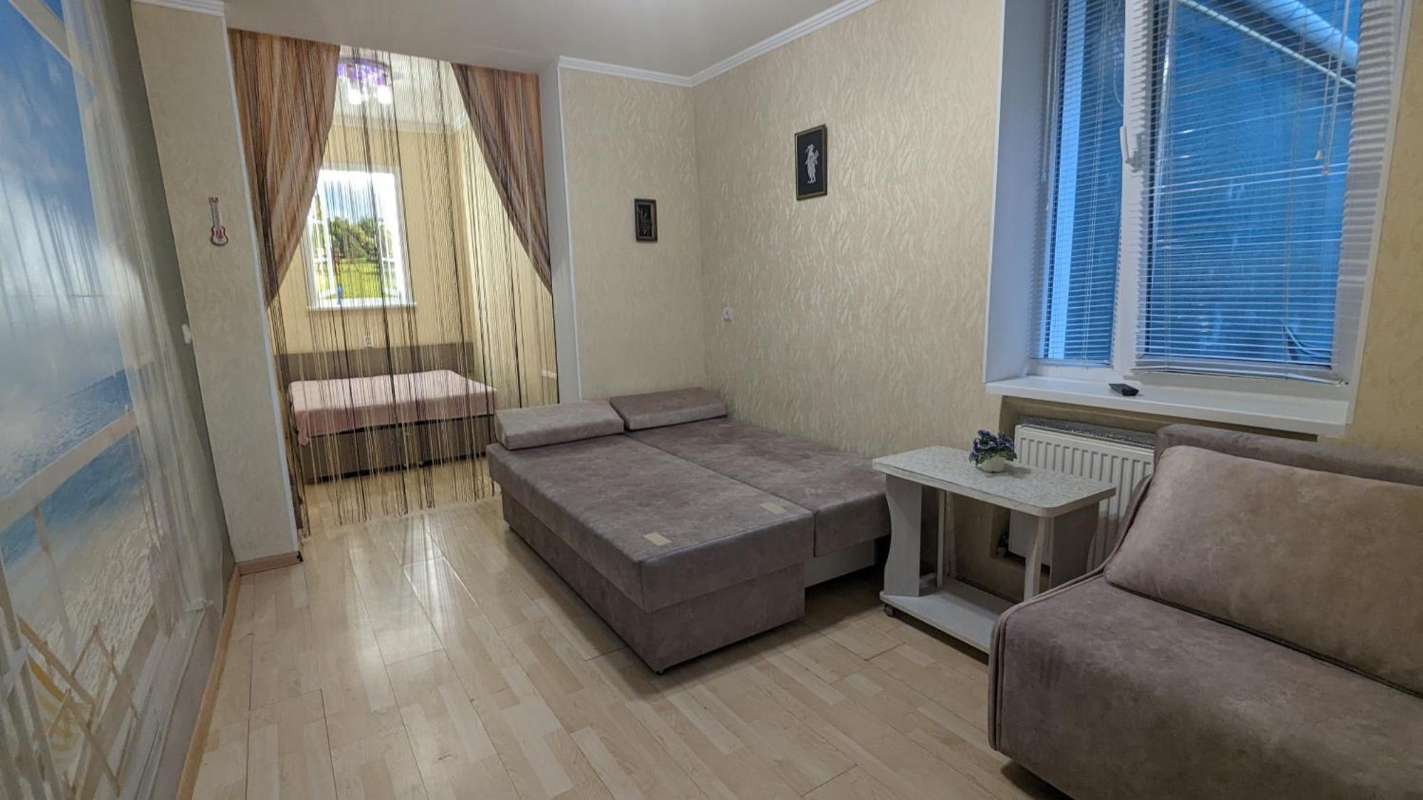 Таунхаус Біля Жд Вокзала Vinnytsia Extérieur photo